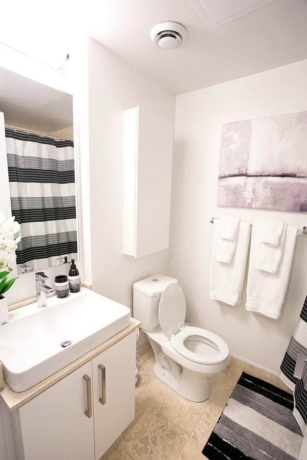 Royal Stays Condominiums - Upscale Downtown Suites Toronto Extérieur photo